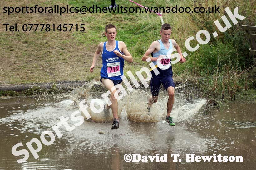 Mens under-17s Start Fitness North Eastern Harrier League, Tanfield, County Durham. Photo: David T. Hewitson/Sports for All Pics